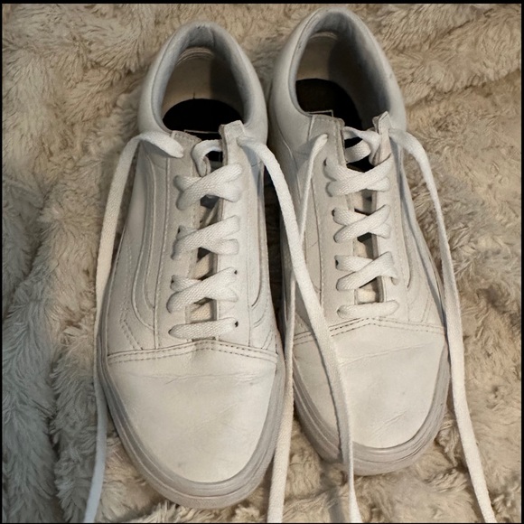 Old Skool Classic White Leather Vans size 8.5 - Picture 1 of 7